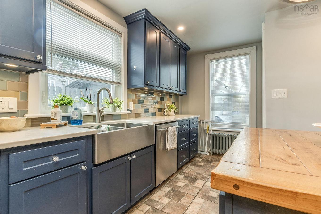 20 Scotia Street, Bridgewater, NS