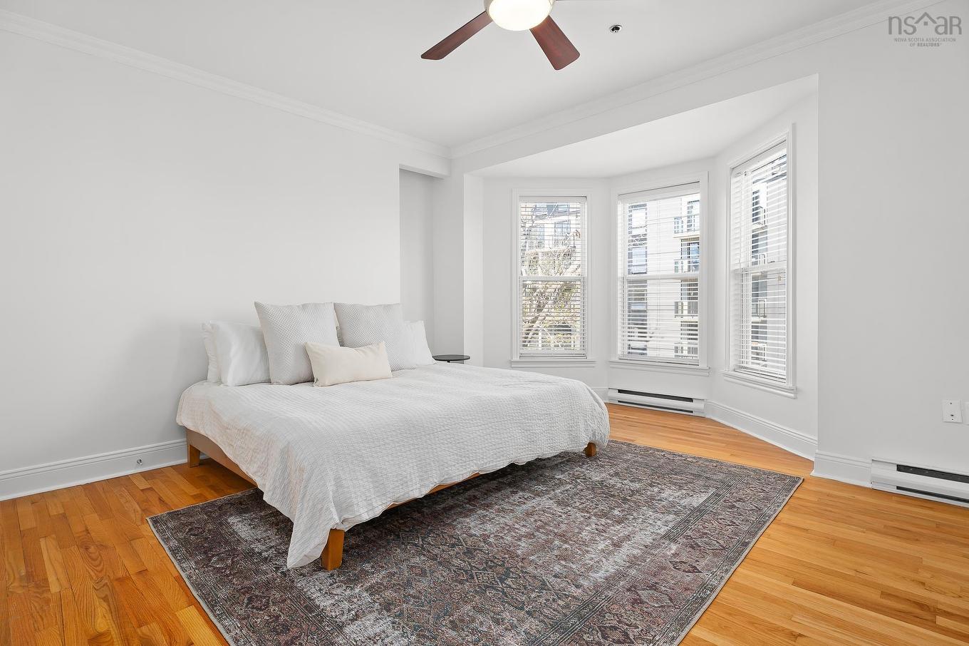 5 1049 South Park Street, Halifax, NS