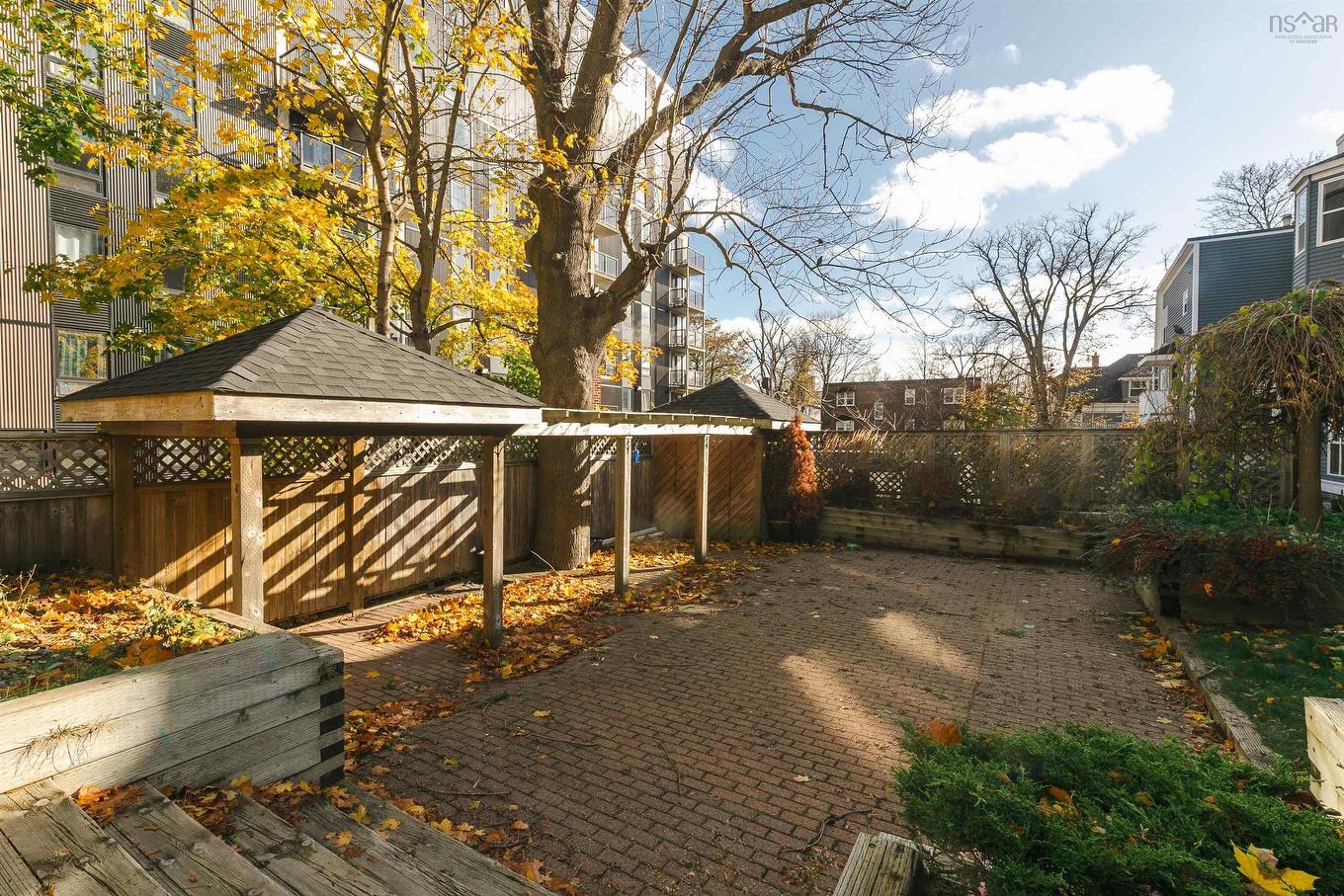 5 1049 South Park Street, Halifax, NS