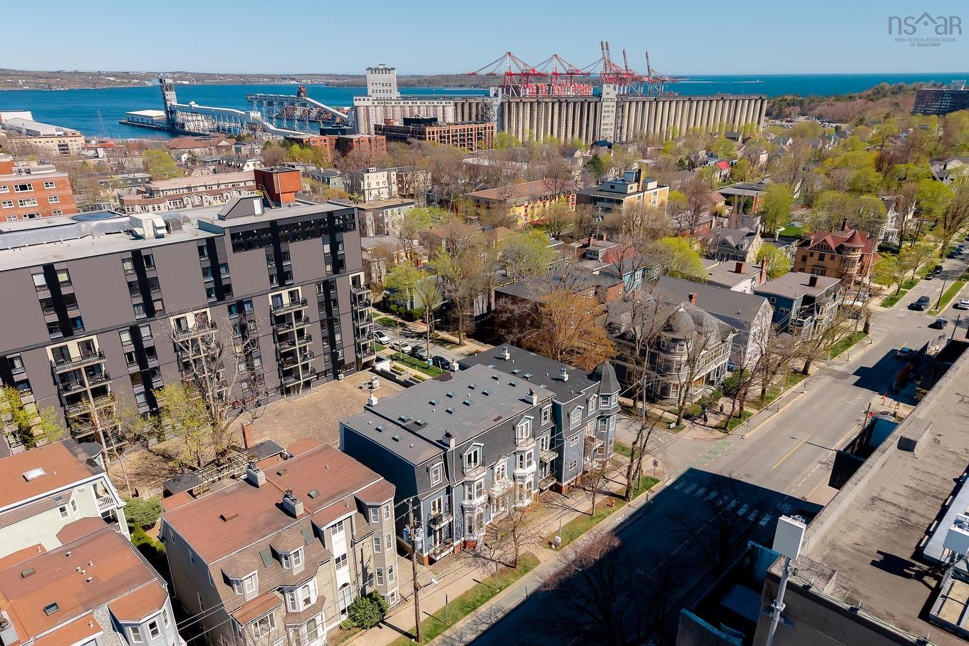 5 1049 South Park Street, Halifax, NS
