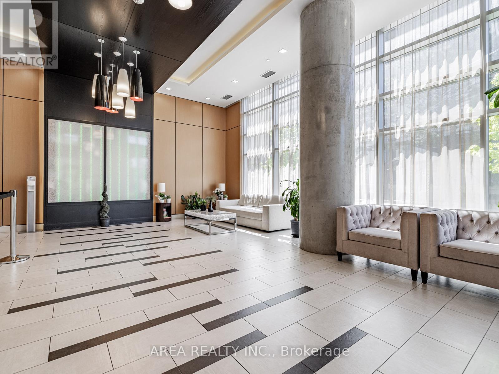 2009 - 58 Orchard View Boulevard, Toronto, ON - Indoor Photo Showing Other Room