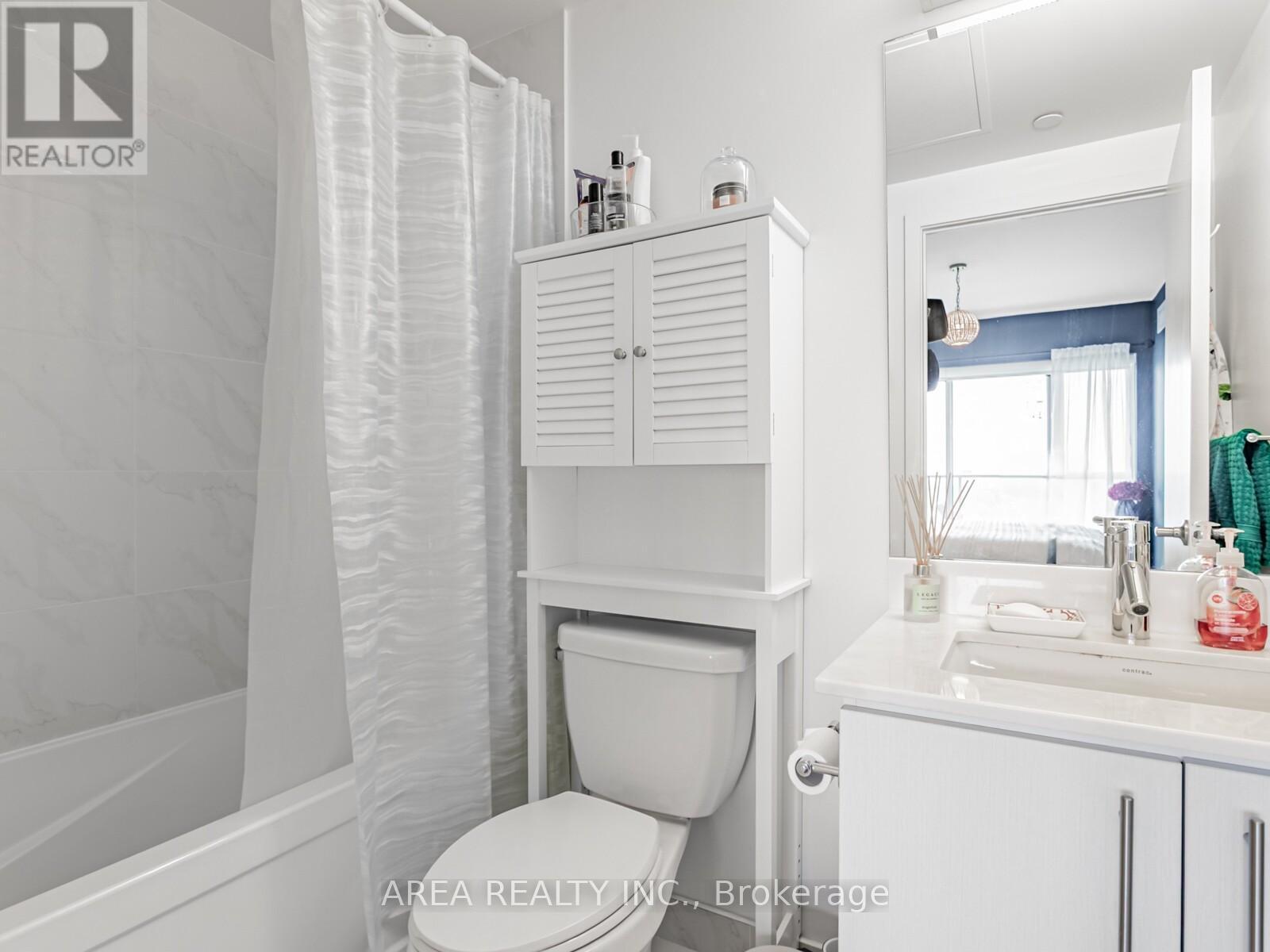 2009 - 58 Orchard View Boulevard, Toronto, ON - Indoor Photo Showing Bathroom