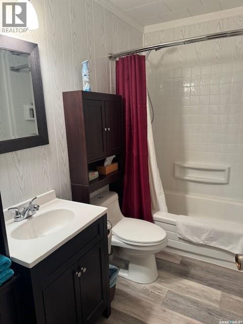 691 Joseph Crescent, Cochin, SK - Indoor Photo Showing Bathroom