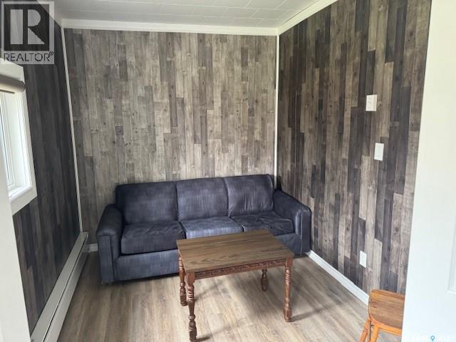 691 Joseph Crescent, Cochin, SK - Indoor Photo Showing Living Room