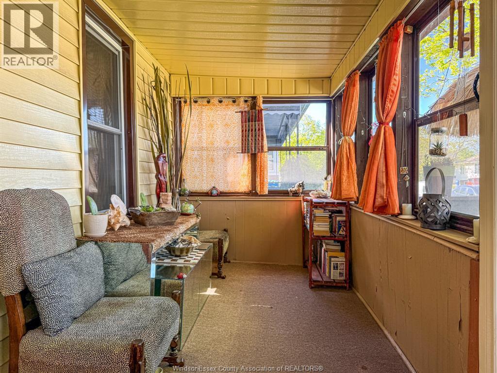 1614 Albert, Windsor, ON - Indoor