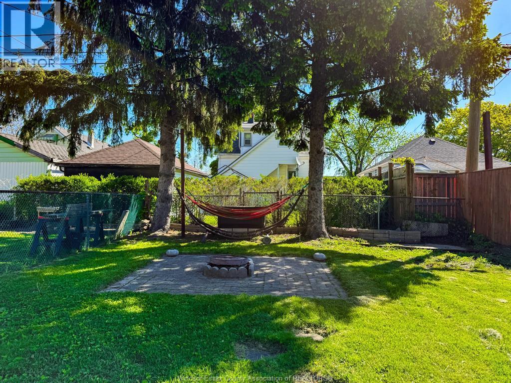 1614 Albert, Windsor, ON - Outdoor