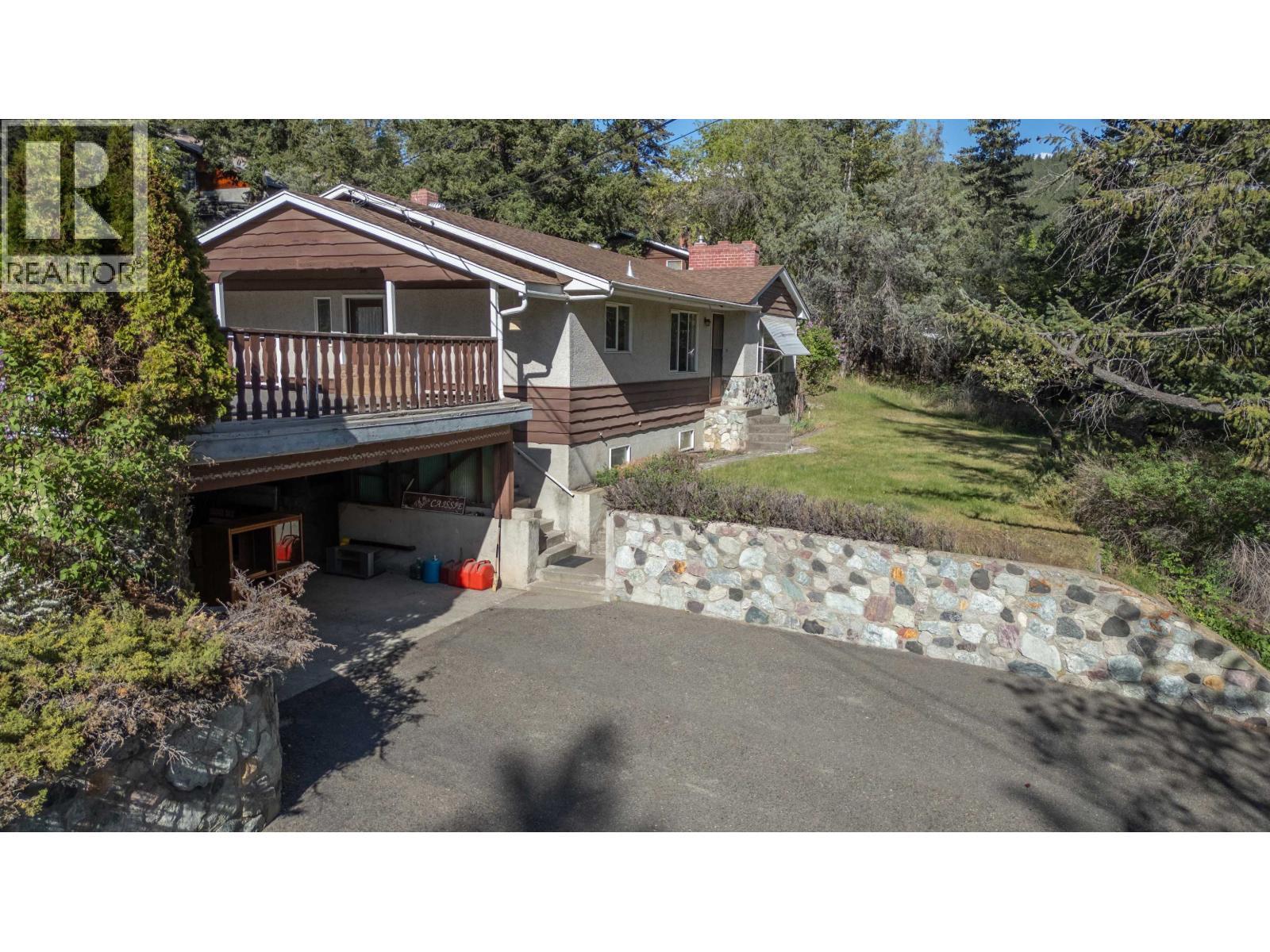 2038 White Road, Williams Lake, BC - Outdoor