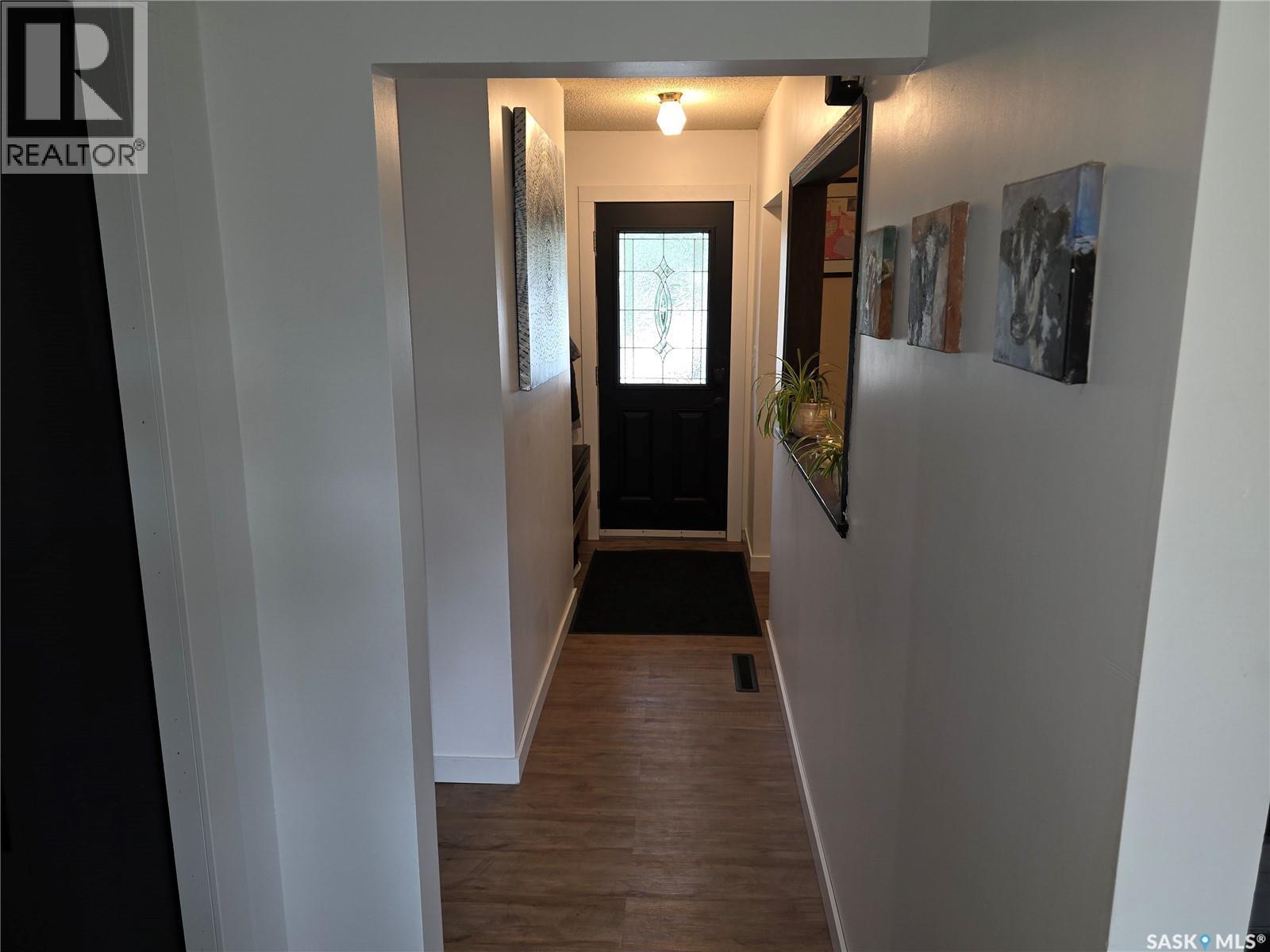 213 9Th Street E, Wynyard, SK - Indoor Photo Showing Other Room