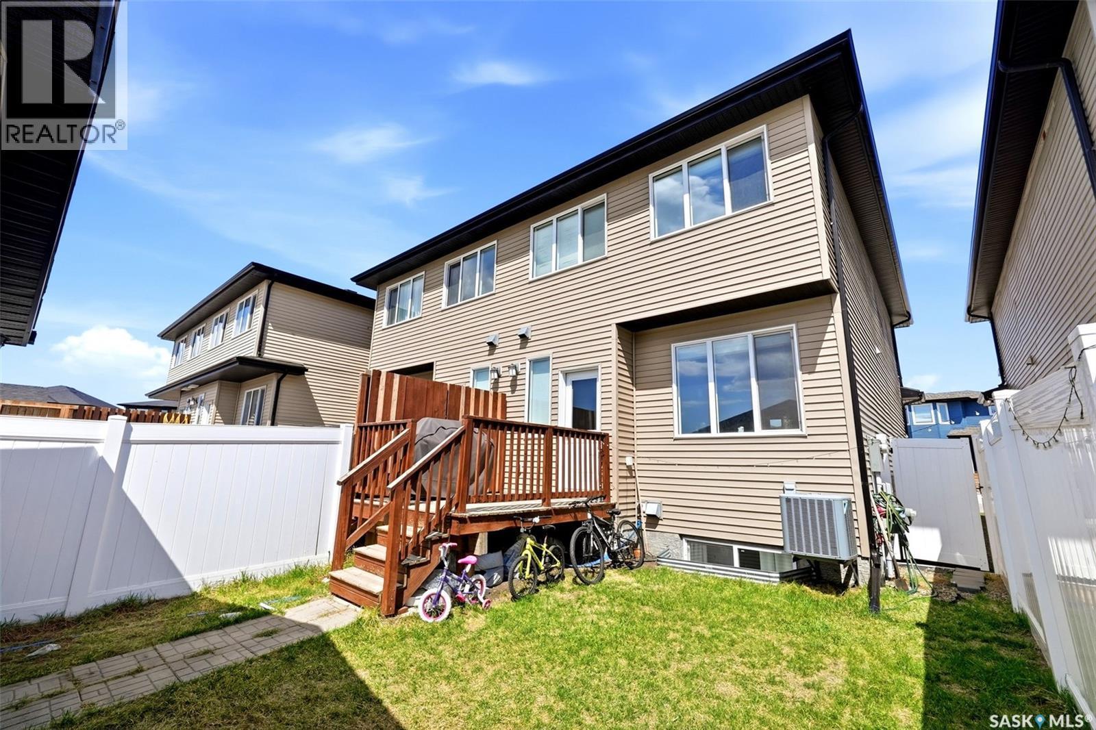4217 E Keller Avenue, Regina, SK - Outdoor With Deck Patio Veranda