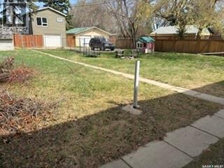 1323 Main Street, Saskatoon, SK - Outdoor
