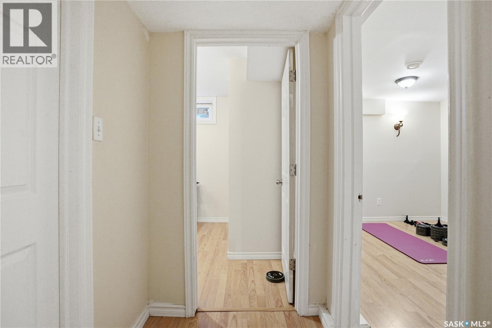 1113 Wilson Crescent, Saskatoon, SK - Indoor