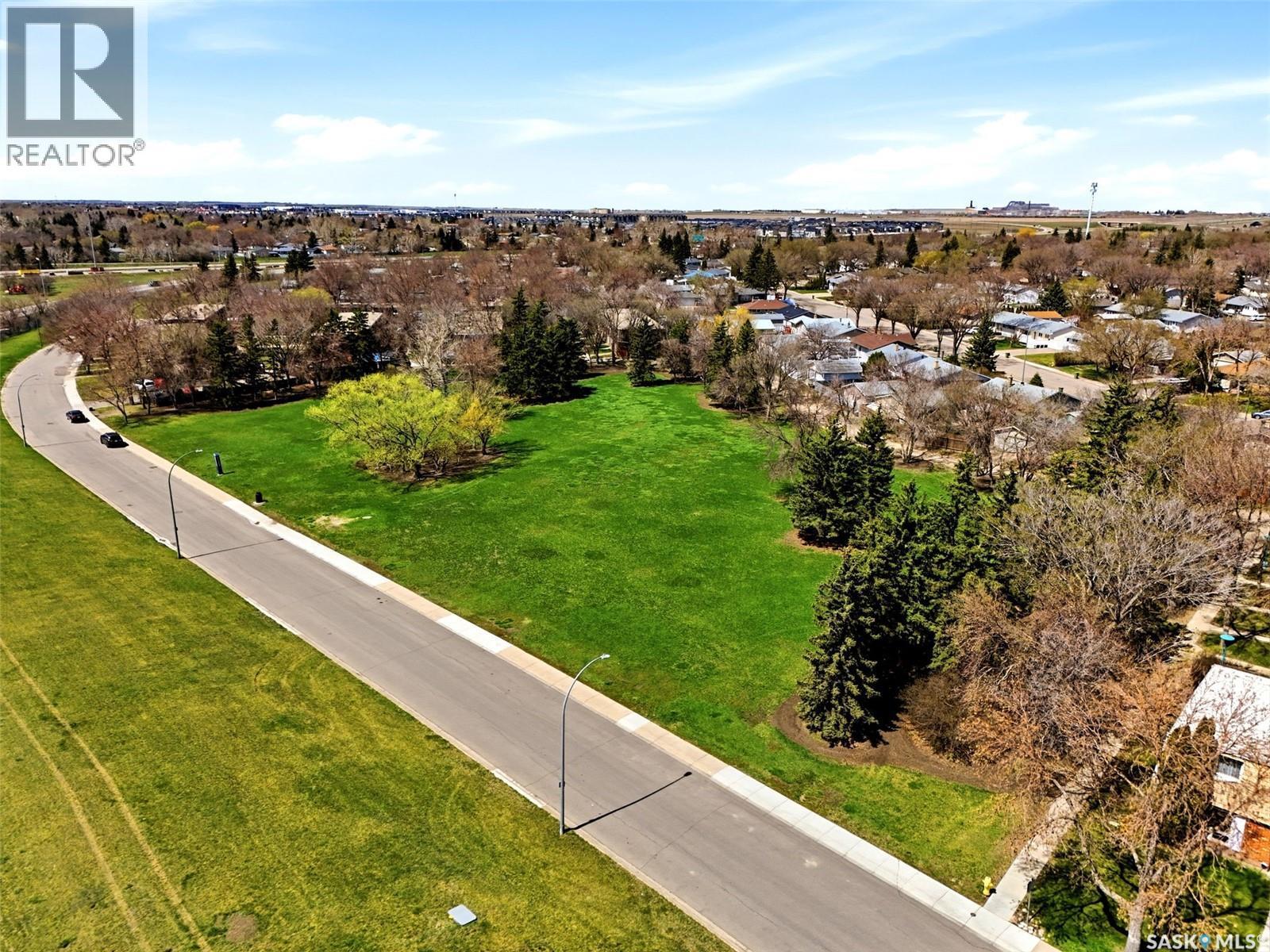 41 Spruceview Road, Regina, SK - Outdoor With View