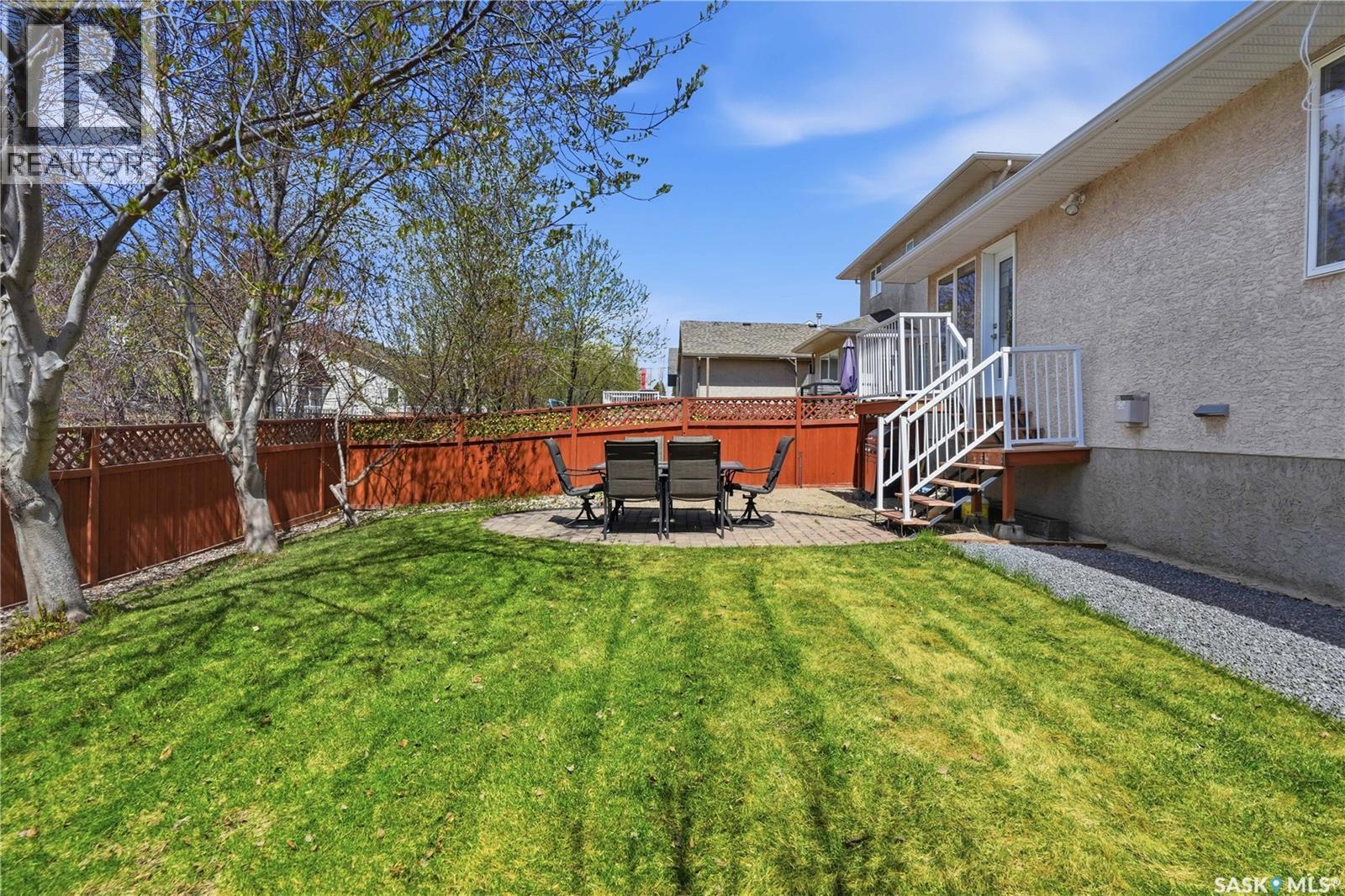 1642 Wingert Drive, Regina, SK - Outdoor