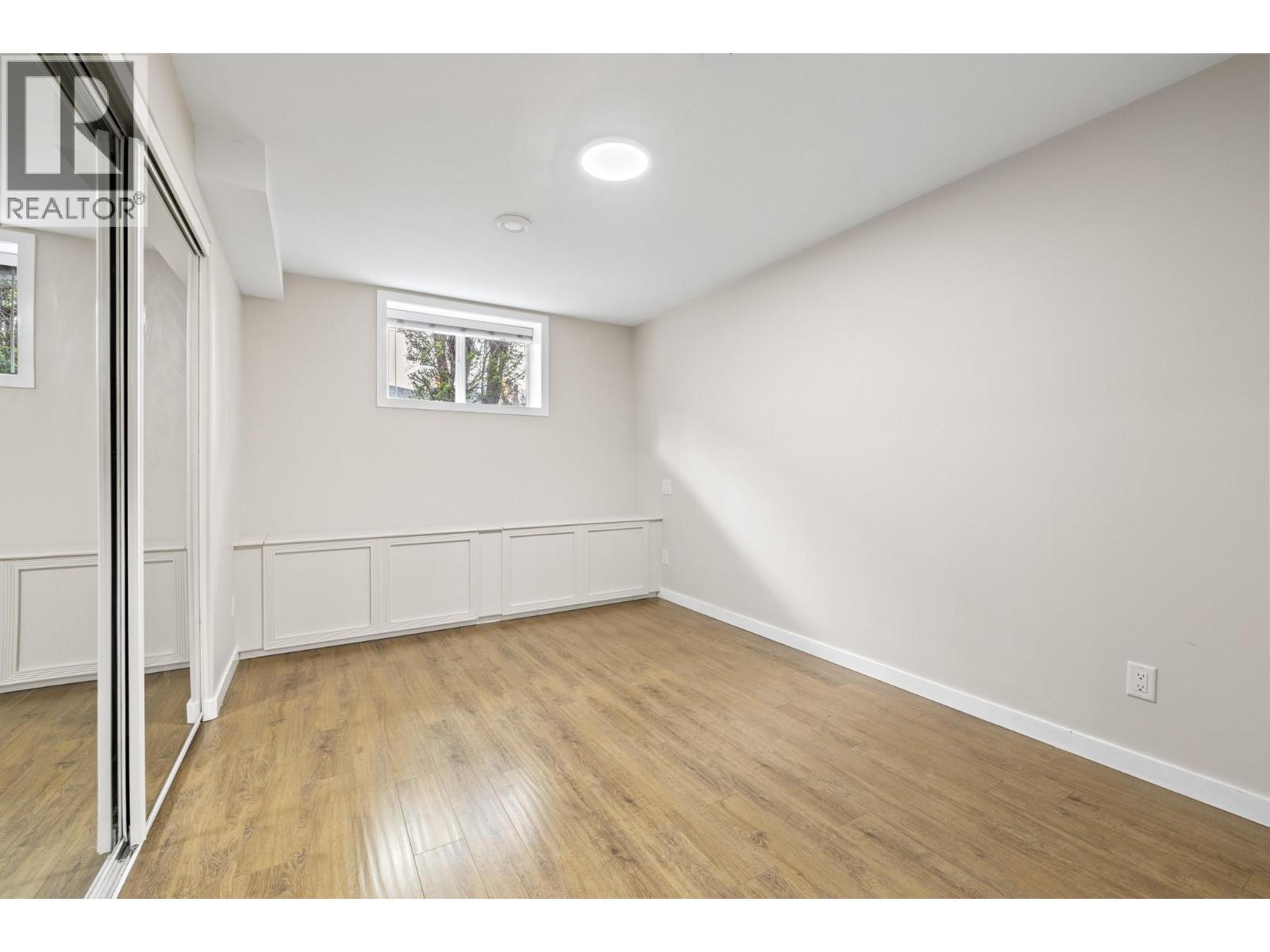 1638 Lindsay Drive, Kelowna, BC - Indoor Photo Showing Other Room