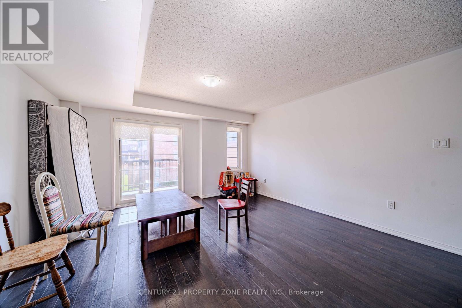 2514 Rosedrop Path, Oshawa, ON - Indoor