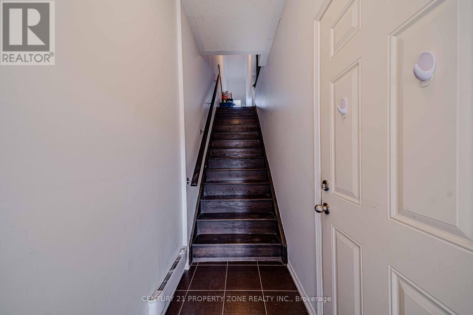 2514 Rosedrop Path, Oshawa, ON - Indoor Photo Showing Other Room