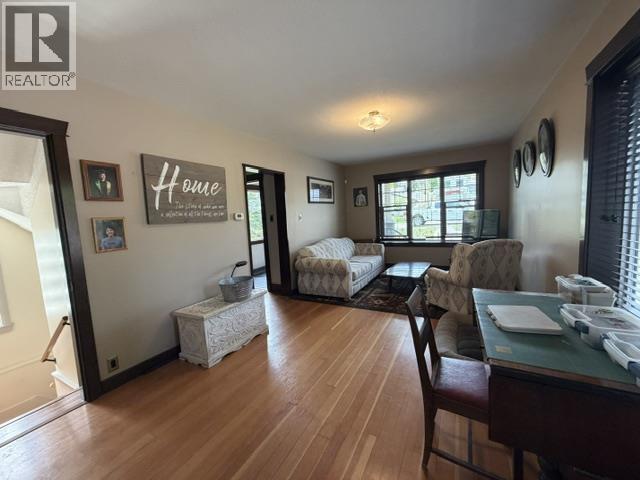 7264 Eugene Road, Prince George, BC - Indoor