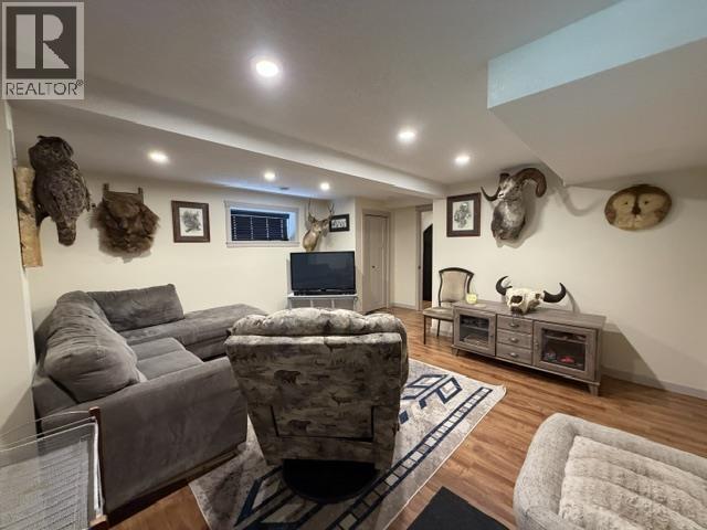 7264 Eugene Road, Prince George, BC - Indoor
