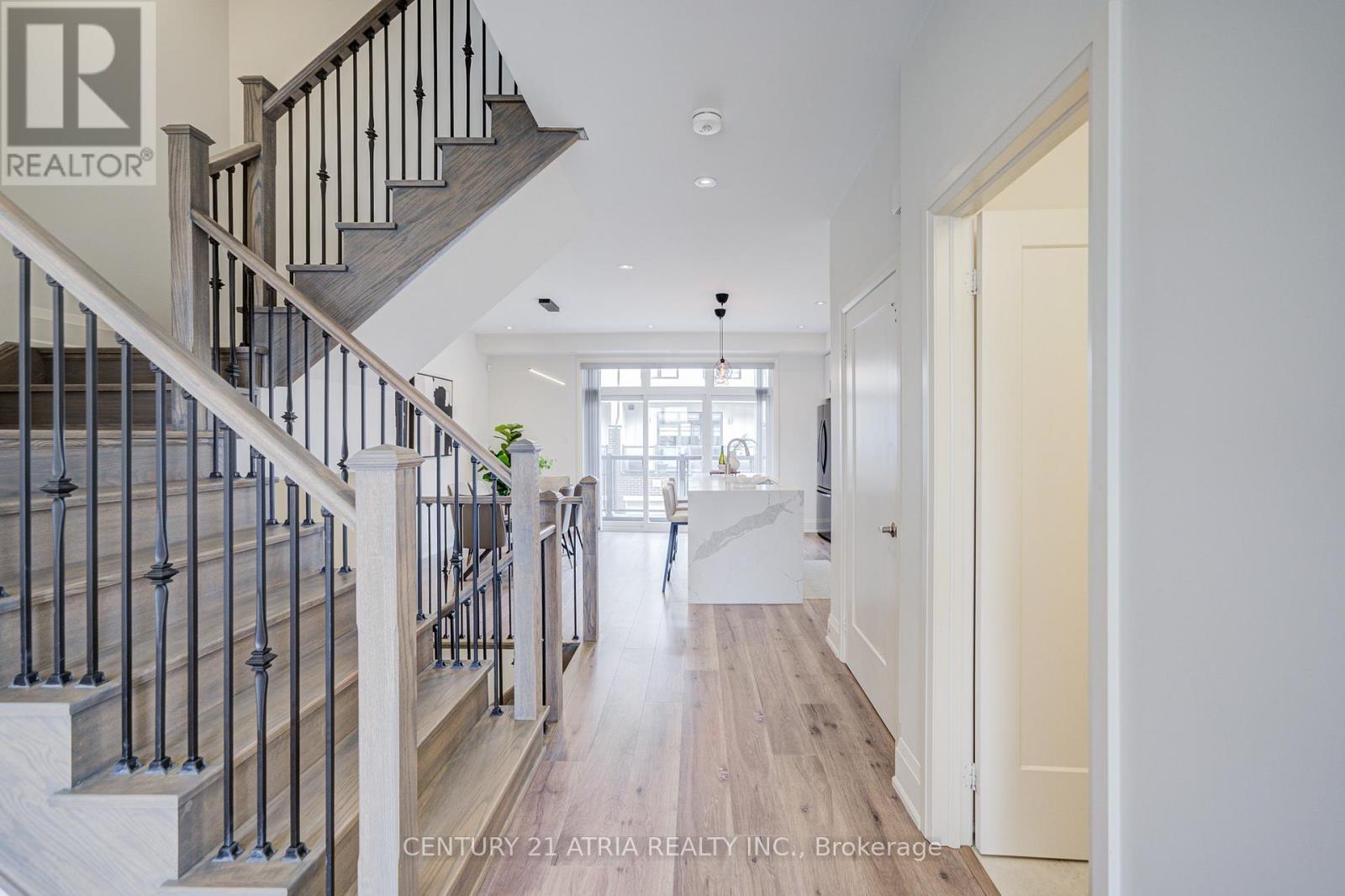 49 Cohen Way, Vaughan, ON - Indoor Photo Showing Other Room
