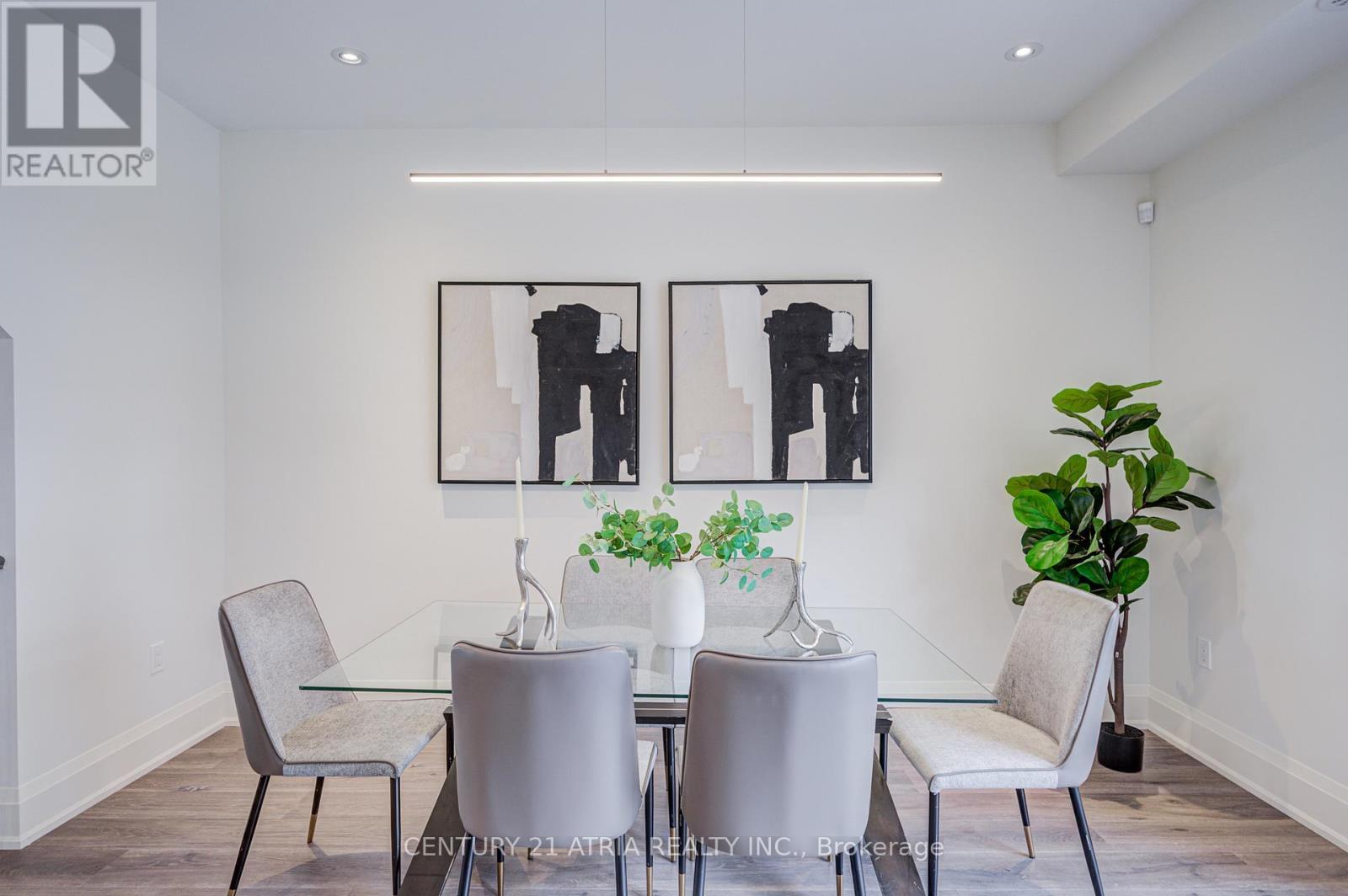 49 Cohen Way, Vaughan, ON - Indoor Photo Showing Dining Room