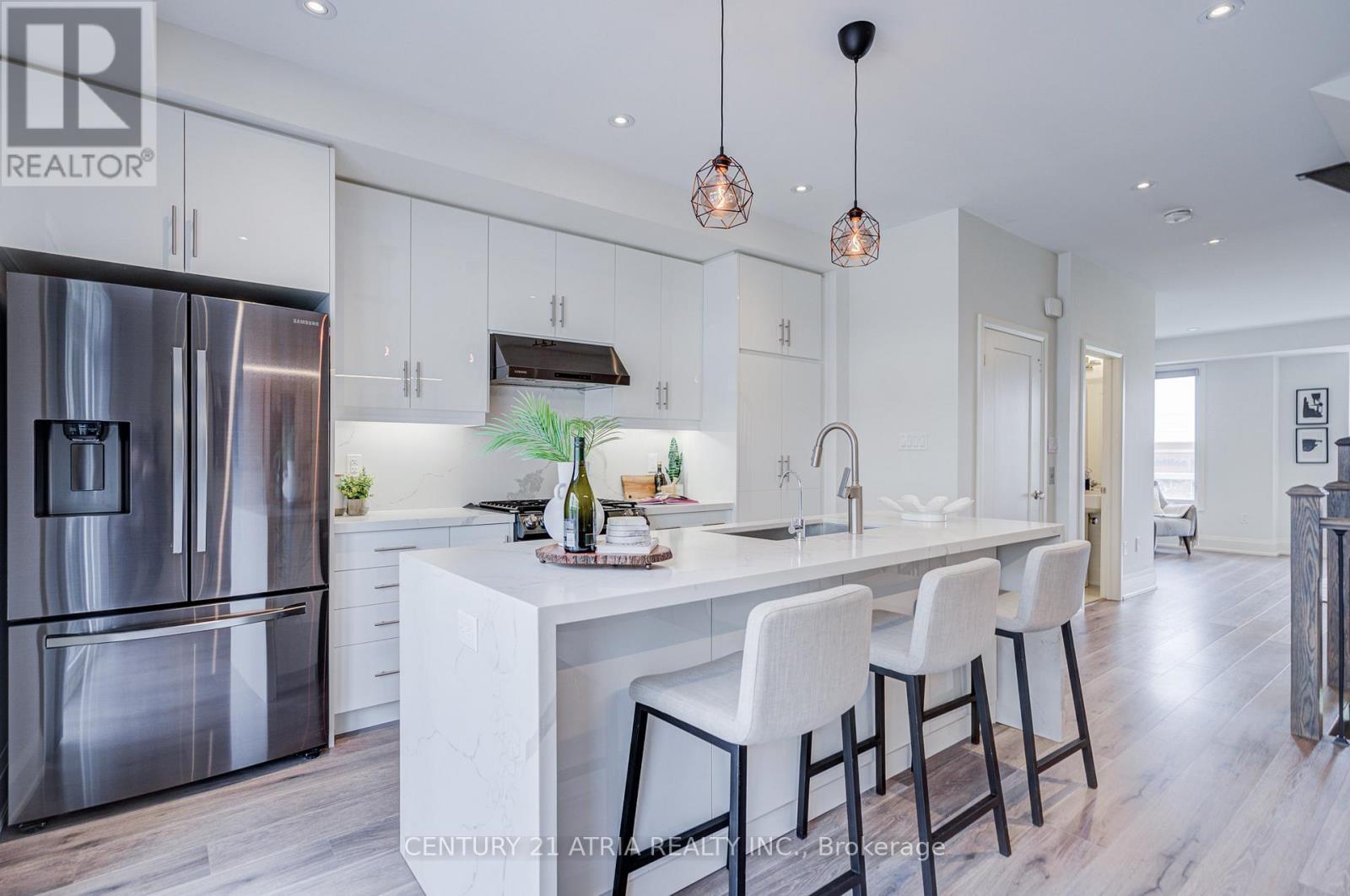 49 Cohen Way, Vaughan, ON - Indoor Photo Showing Kitchen With Stainless Steel Kitchen With Upgraded Kitchen