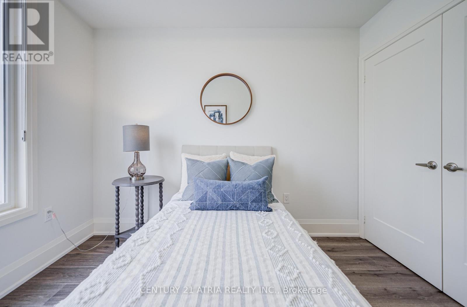 49 Cohen Way, Vaughan, ON - Indoor Photo Showing Bedroom
