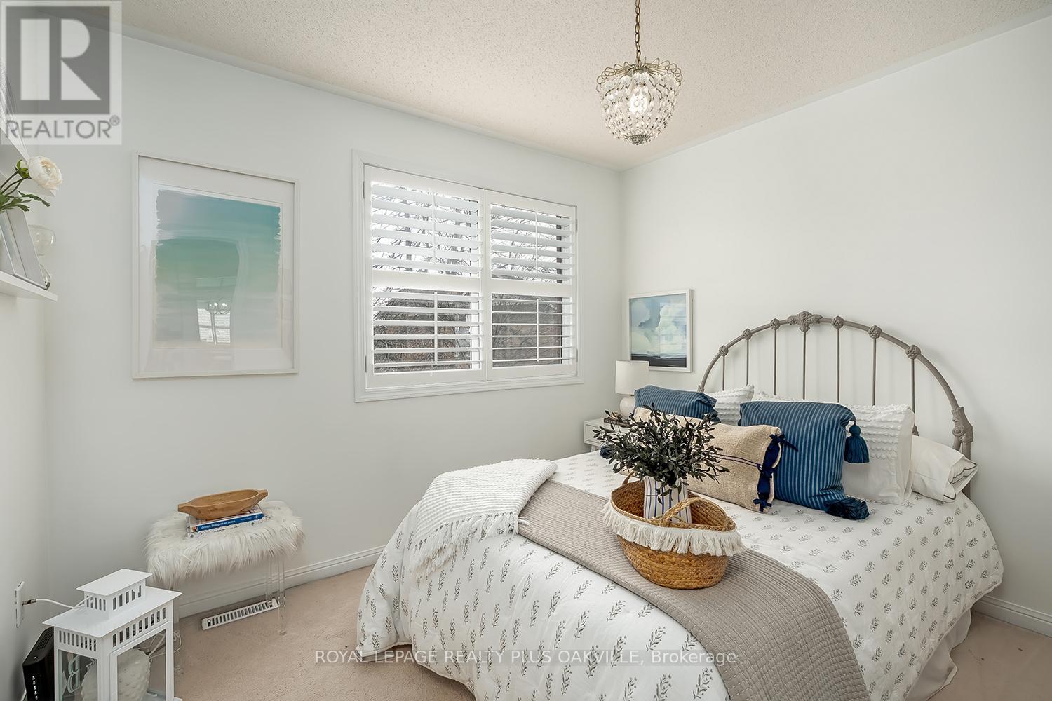 1159 Barclay Circle, Milton, ON - Indoor Photo Showing Bedroom