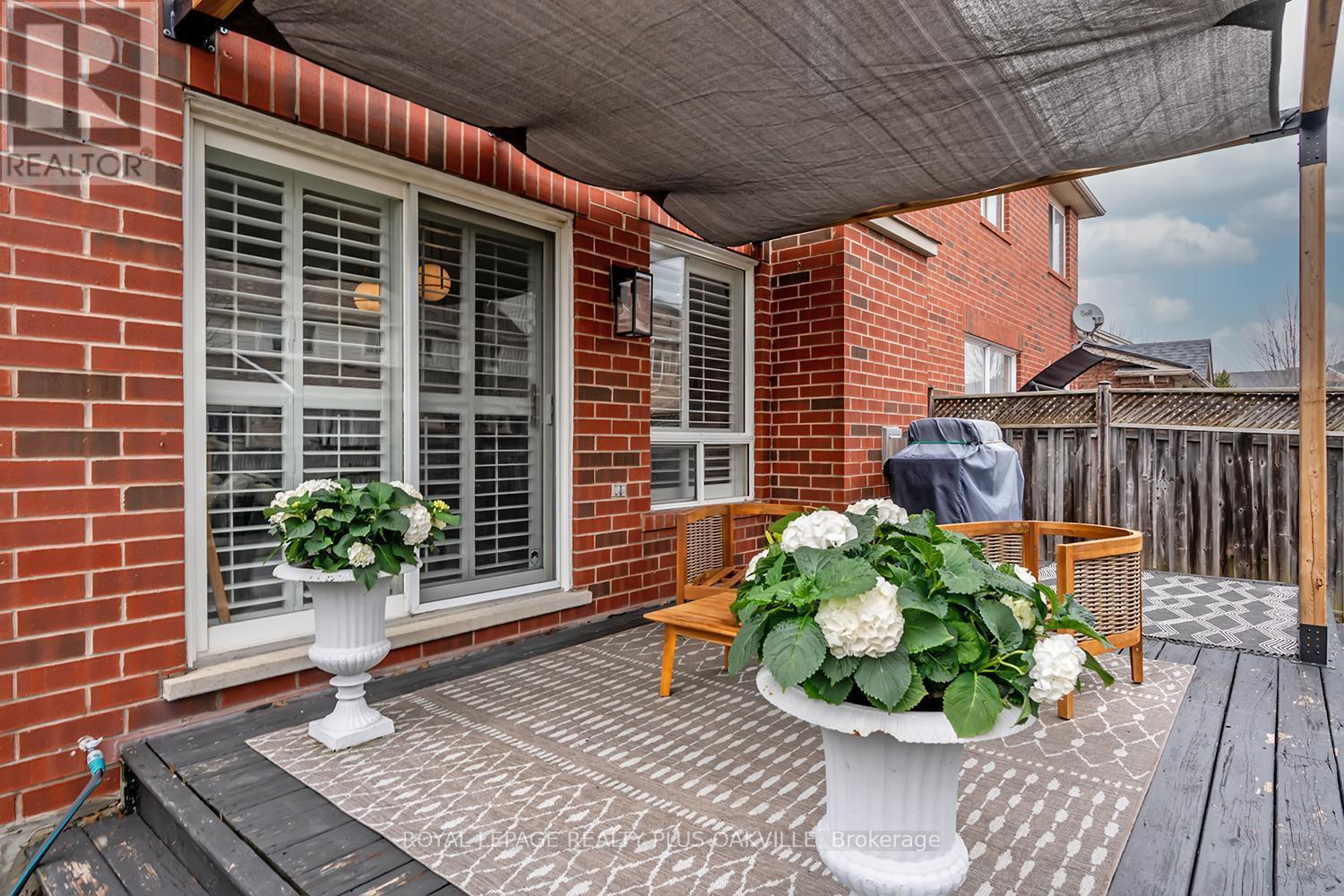 1159 Barclay Circle, Milton, ON - Outdoor With Deck Patio Veranda With Exterior