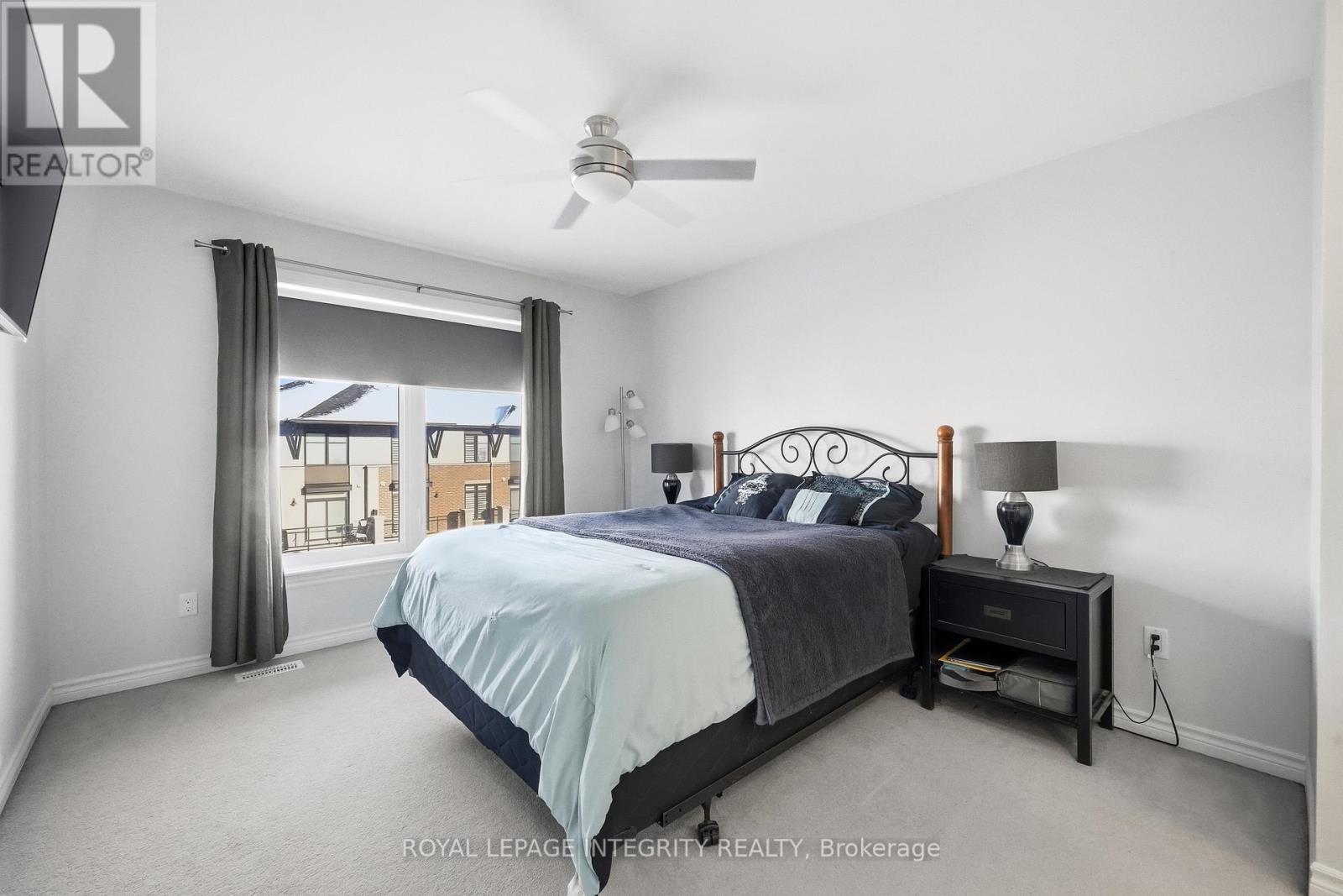 520 Stadacone Row, Ottawa, ON - Indoor Photo Showing Bedroom