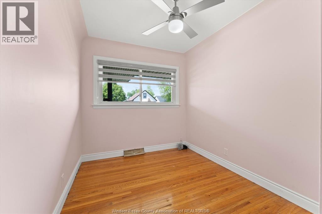 1796 Albert Road, Windsor, ON - Indoor Photo Showing Other Room