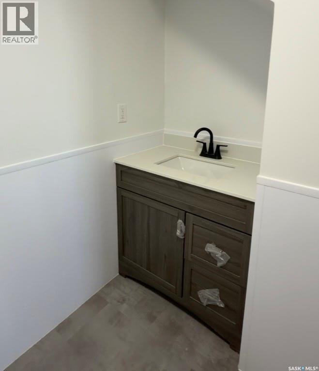 10 Louise Crescent, Katepwa Beach, SK - Indoor
