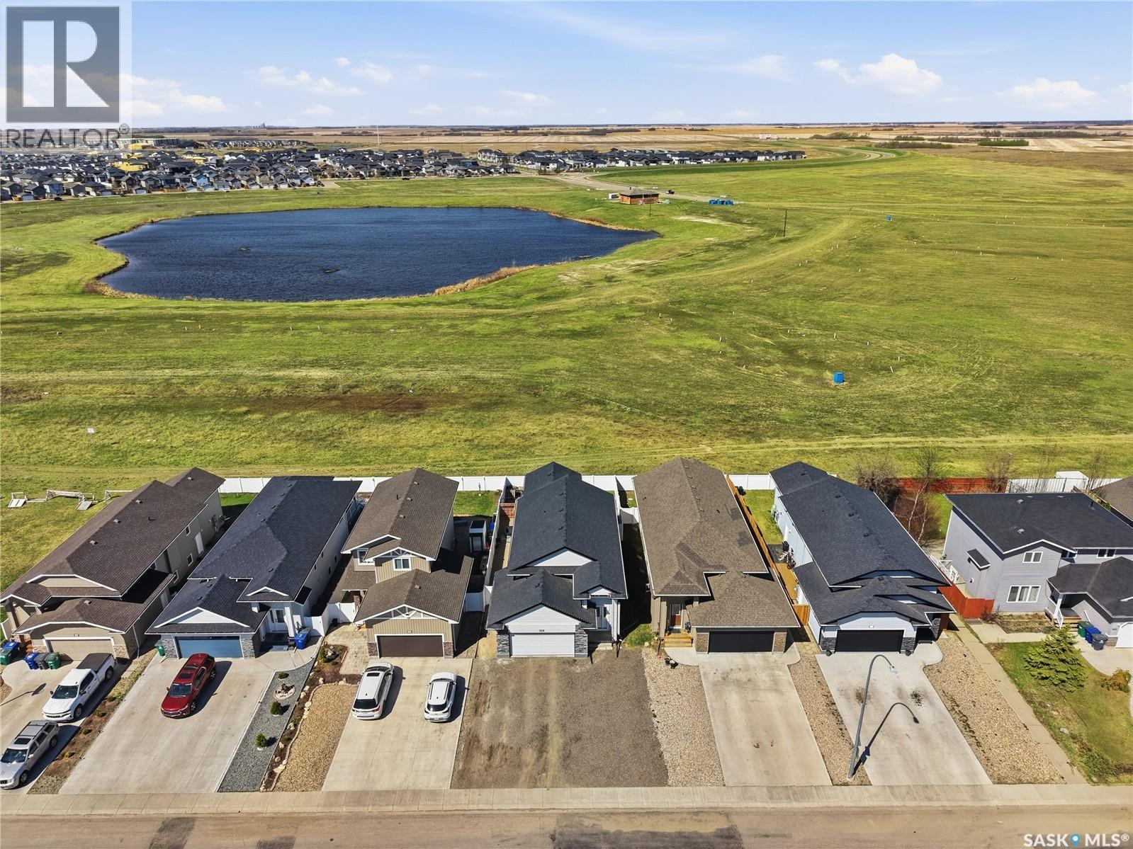 1407 Hughes Drive, Saskatoon, SK - Outdoor With View