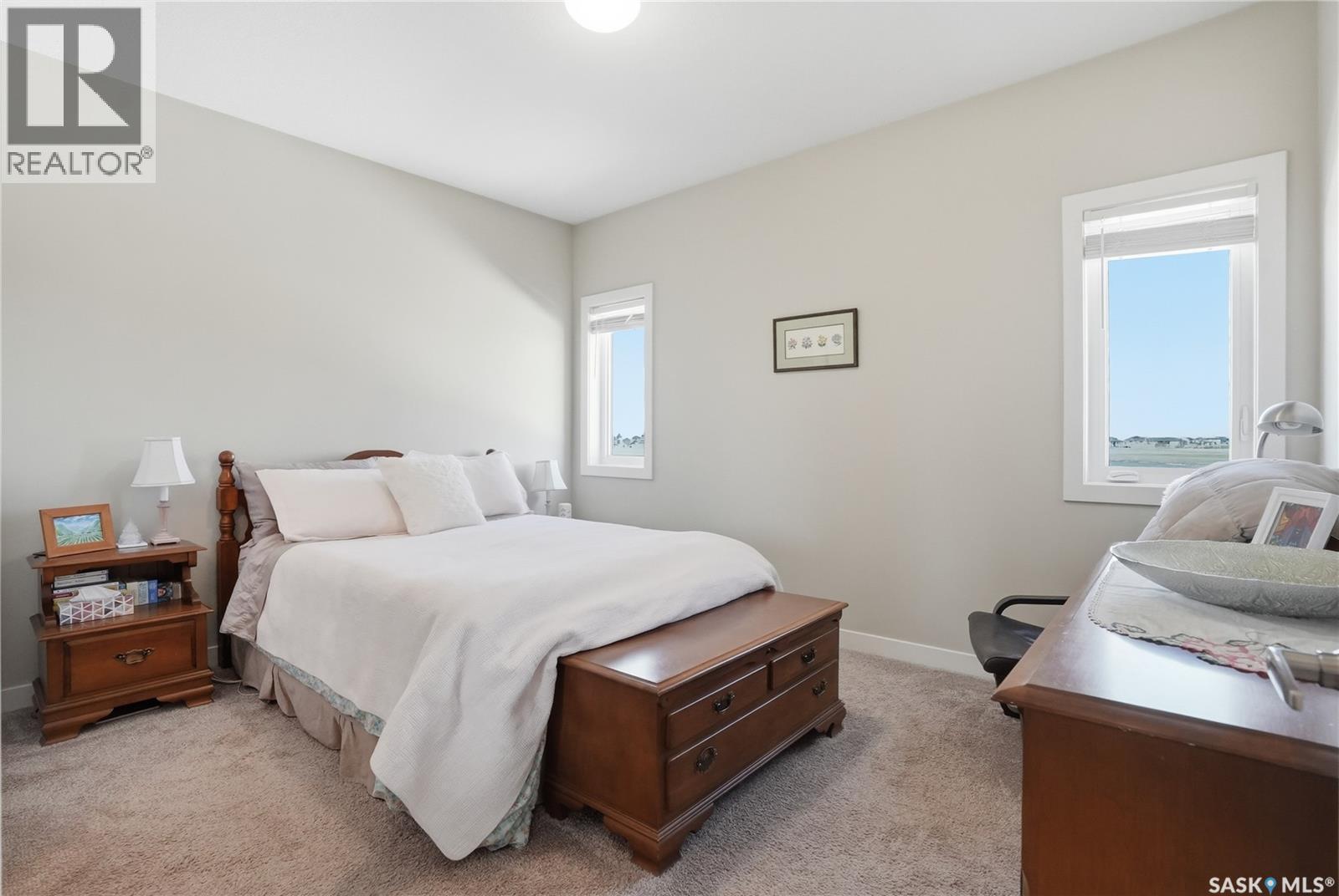1407 Hughes Drive, Saskatoon, SK - Indoor Photo Showing Bedroom