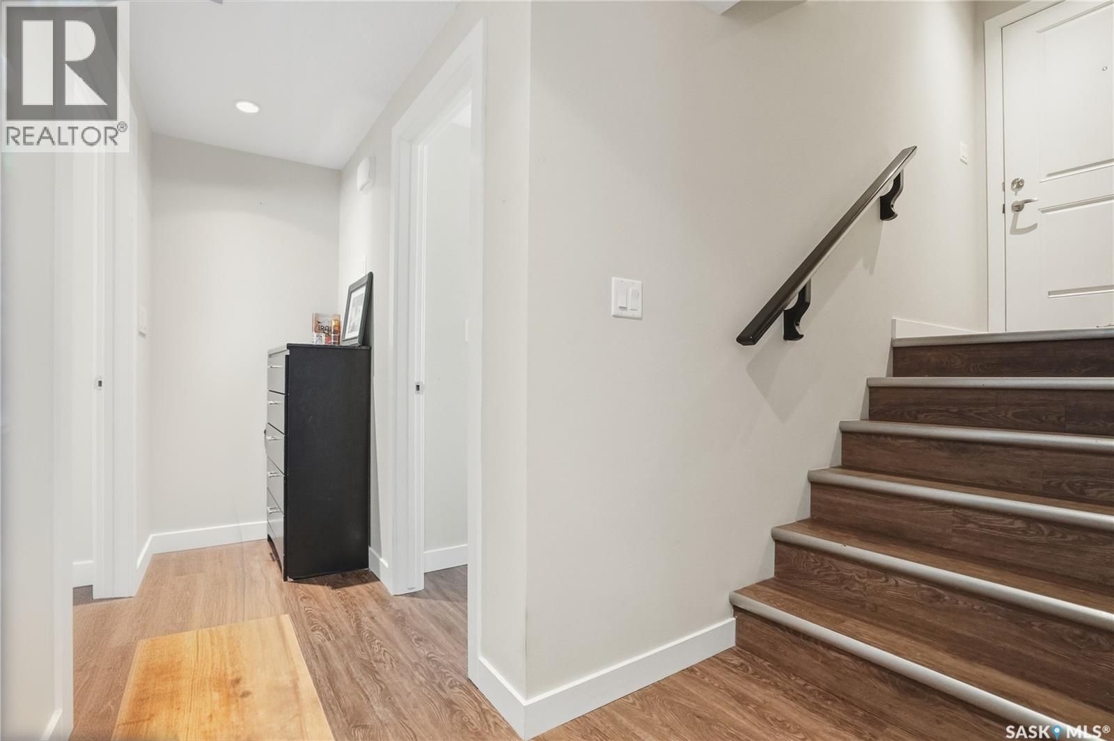 1407 Hughes Drive, Saskatoon, SK - Indoor Photo Showing Other Room