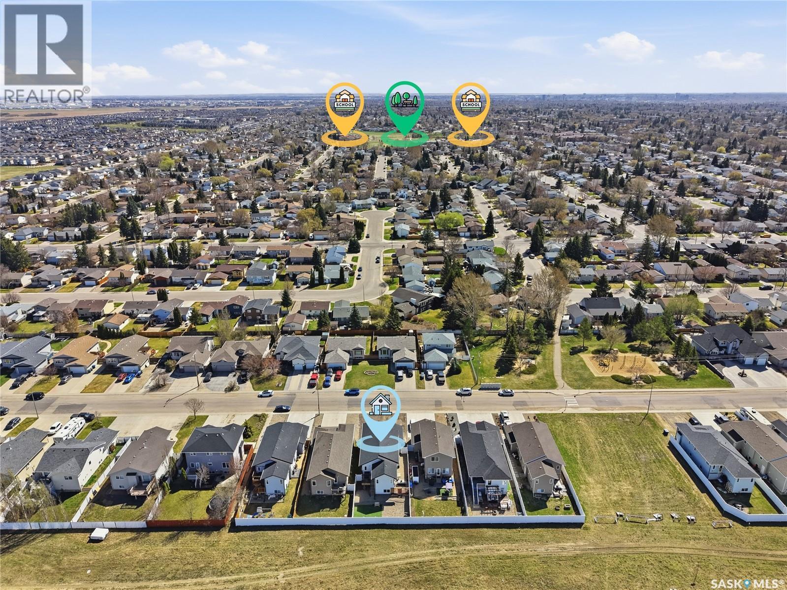 1407 Hughes Drive, Saskatoon, SK - Outdoor With View