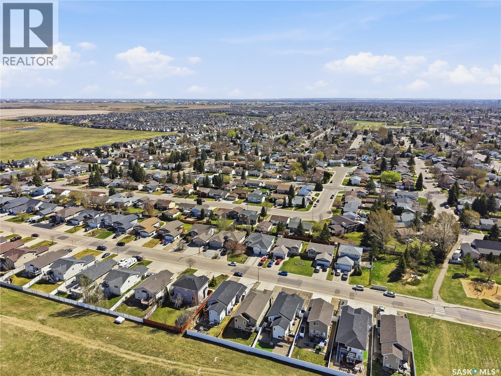 1407 Hughes Drive, Saskatoon, SK - Outdoor With View