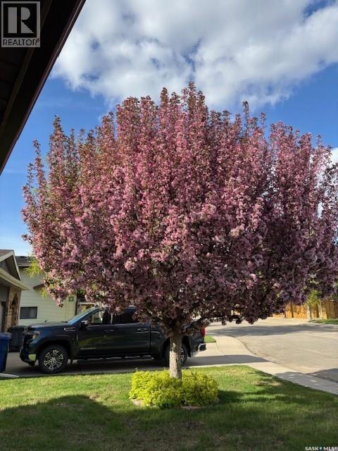 203 Gustin Crescent, Saskatoon, SK - Outdoor