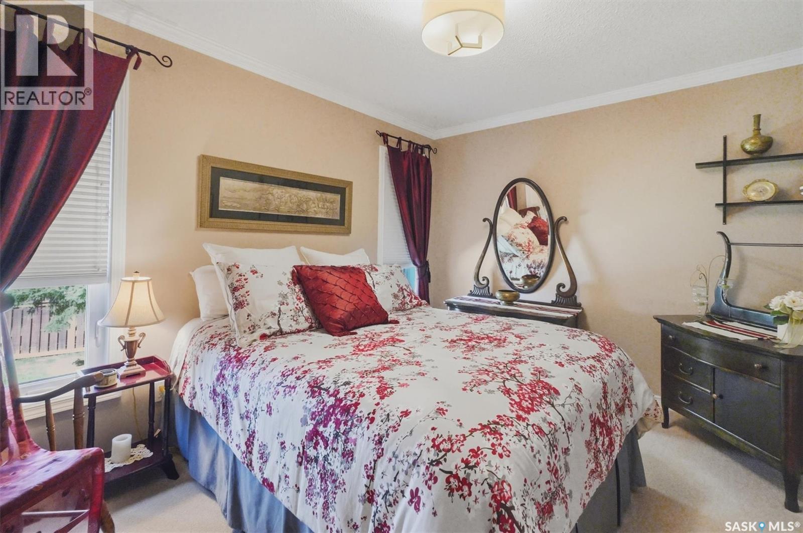 203 Gustin Crescent, Saskatoon, SK - Indoor Photo Showing Bedroom