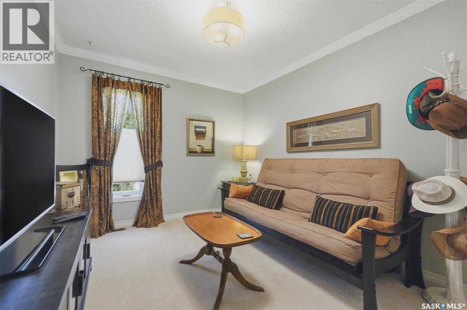 203 Gustin Crescent, Saskatoon, SK - Indoor