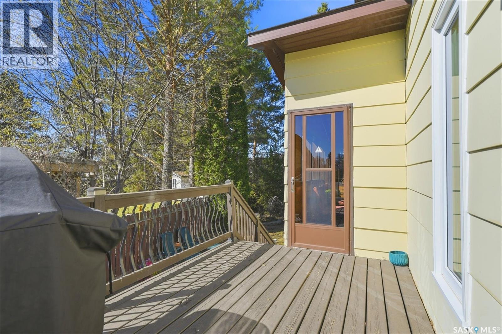 203 Gustin Crescent, Saskatoon, SK - Outdoor With Deck Patio Veranda With Exterior