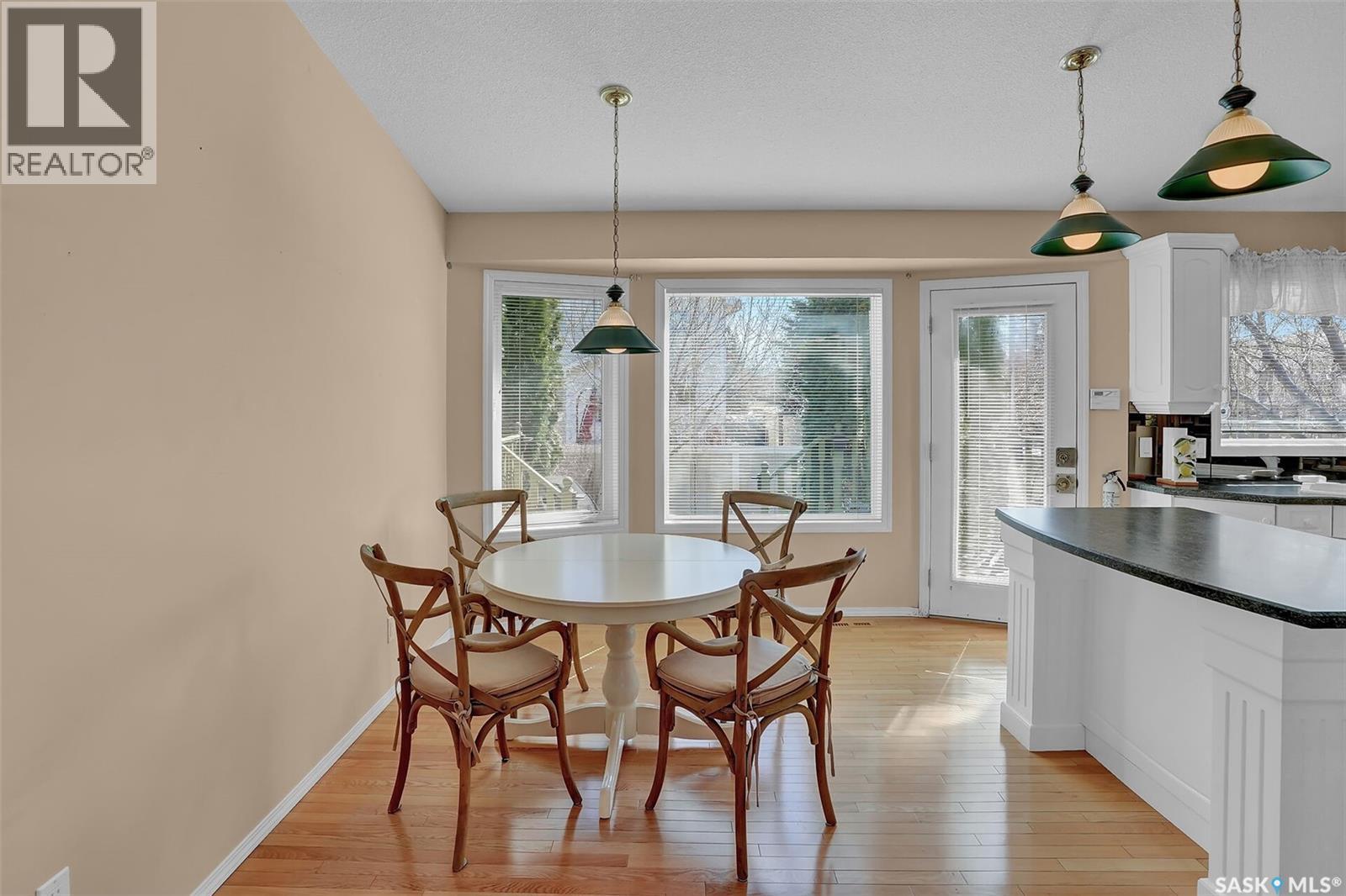 1684 Fenwick Crescent N, Regina, SK - Indoor