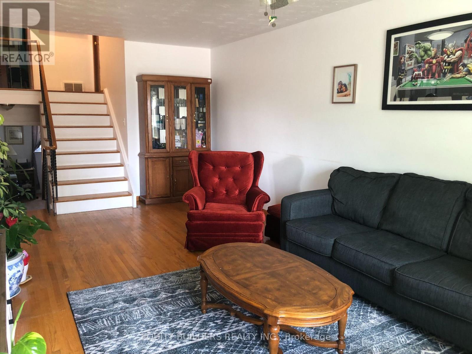 1340 Cedar St. West Street W, Oshawa, ON - Indoor Photo Showing Living Room