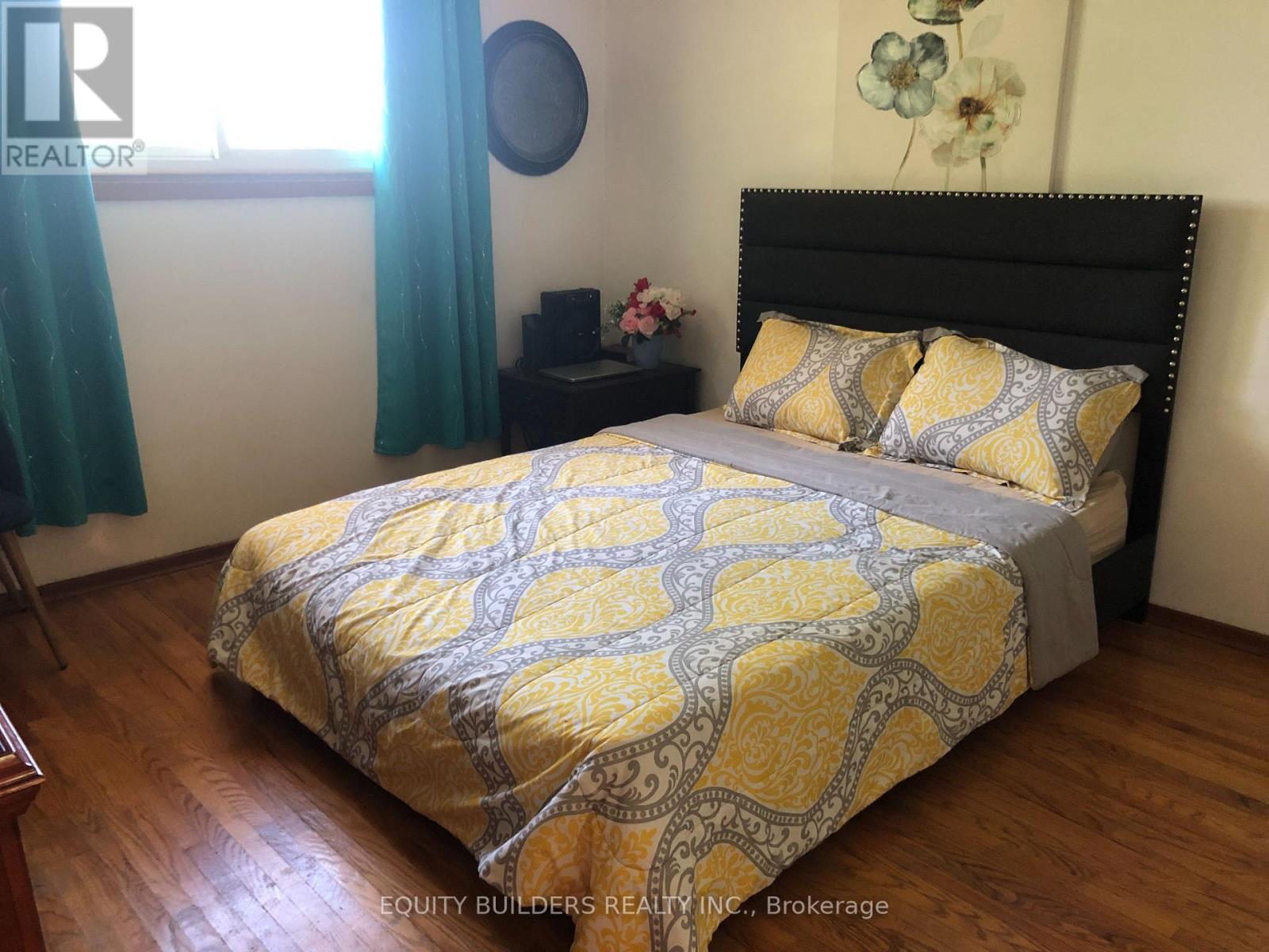 1340 Cedar St. West Street W, Oshawa, ON - Indoor Photo Showing Bedroom