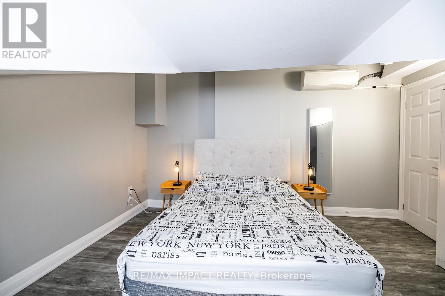 43.5 King Street E, Clarington, ON - Indoor Photo Showing Bedroom