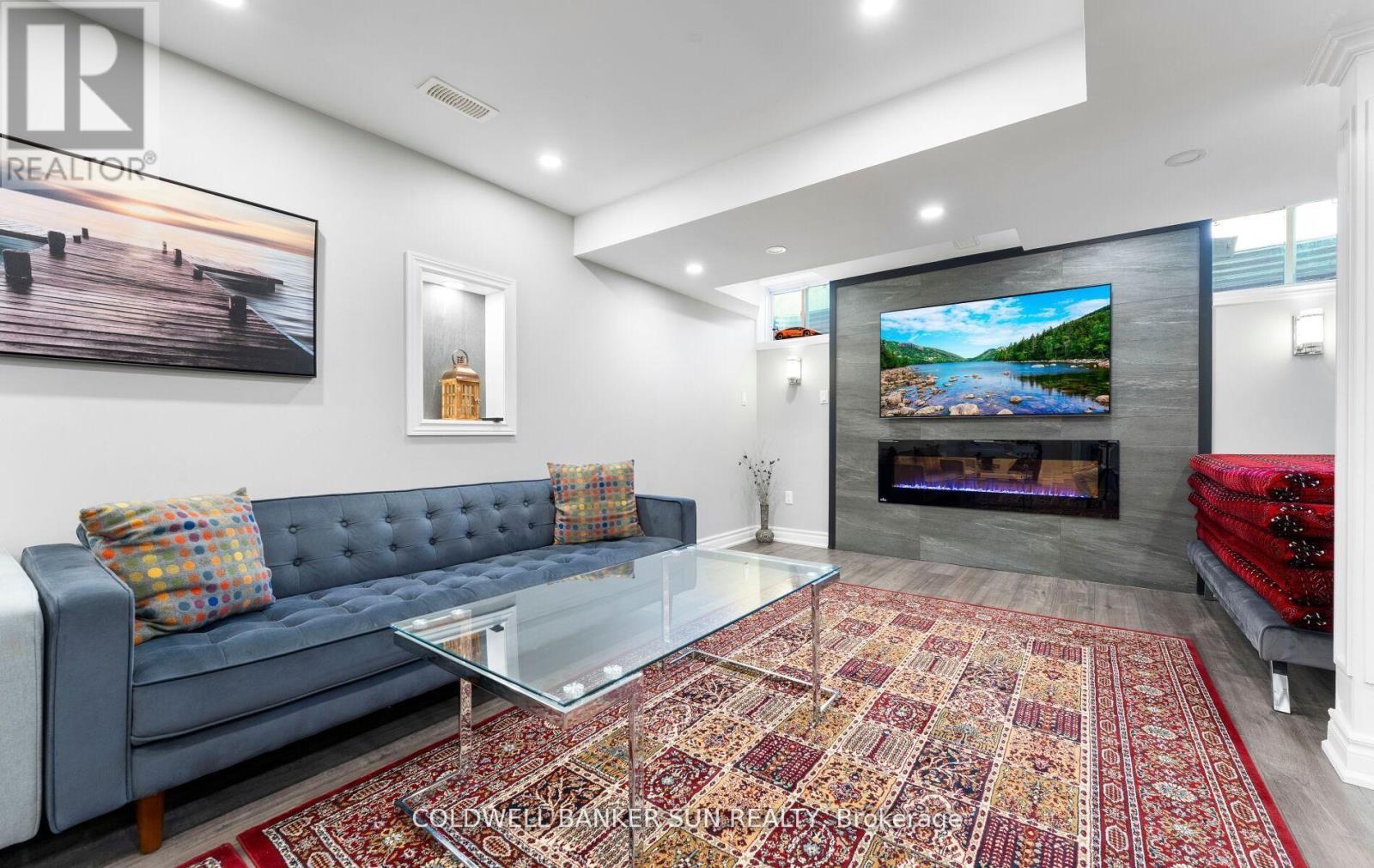 164 Canada Drive, Vaughan, ON - Indoor