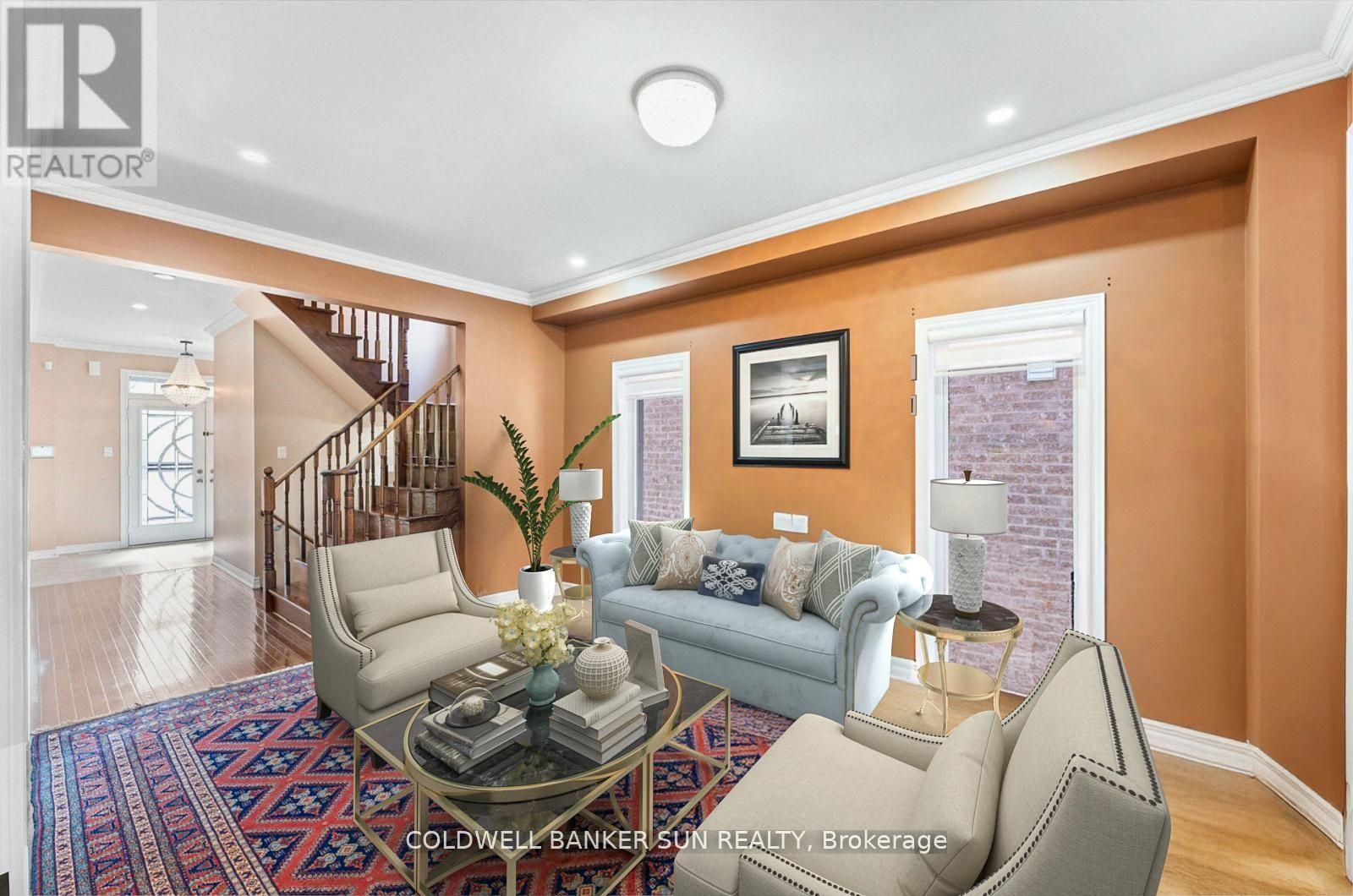 164 Canada Drive, Vaughan, ON - Indoor Photo Showing Living Room