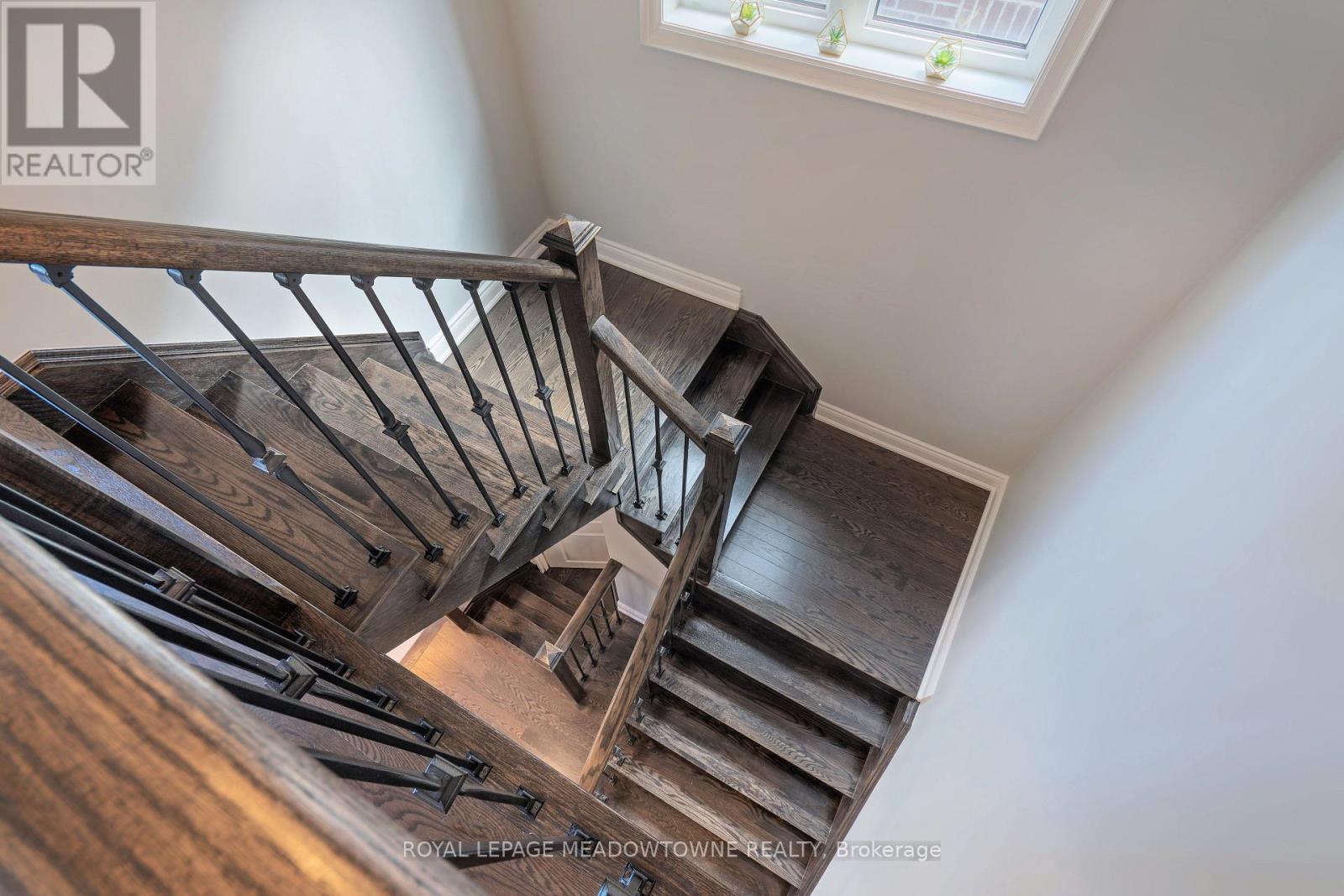 11 Cranbrook Crescent, Vaughan, ON - Indoor Photo Showing Other Room