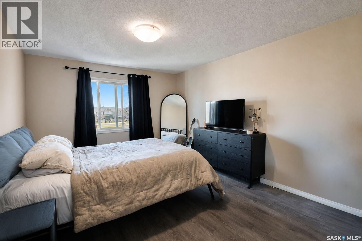 102 1501 15Th Street E, Prince Albert, SK - Indoor Photo Showing Bedroom
