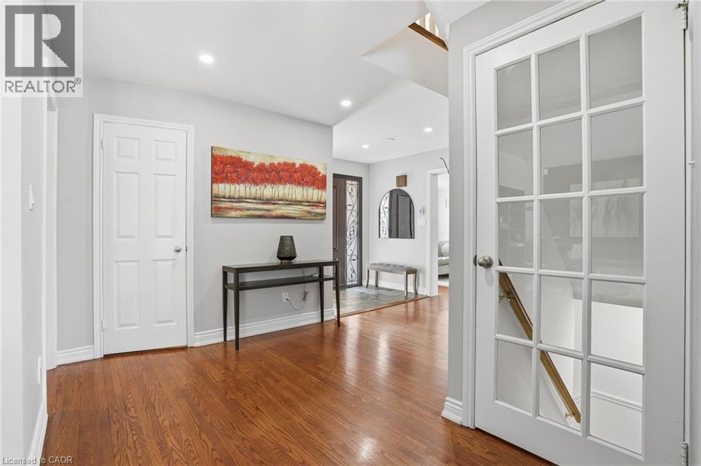 1765 Featherston Court, Mississauga, ON - Indoor Photo Showing Other Room