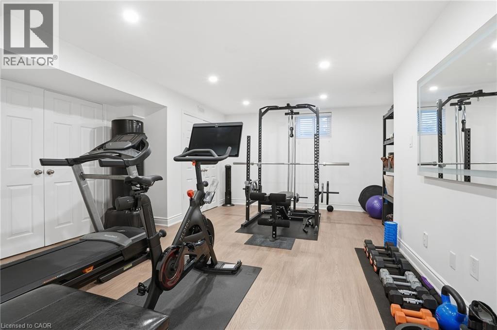 1765 Featherston Court, Mississauga, ON - Indoor Photo Showing Gym Room
